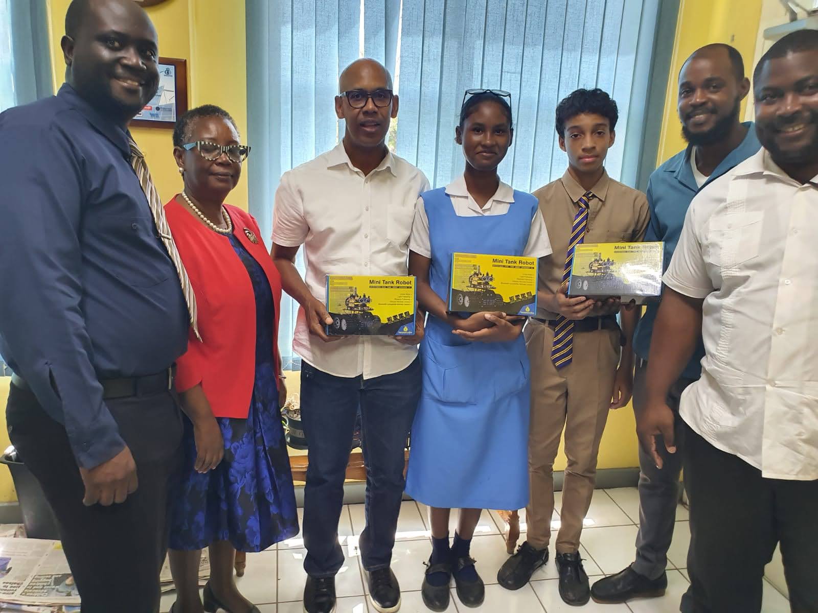 EEM Donating Robotics Kits to Ardenne High School's Science and Robotics Club (May 2024)
